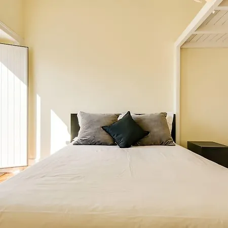 Apartment Bright 3 Bed In Central Lissabon